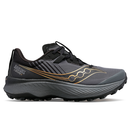 Men's Saucony Endorphin Edge, Black/Goldstruck, 9 D Medium