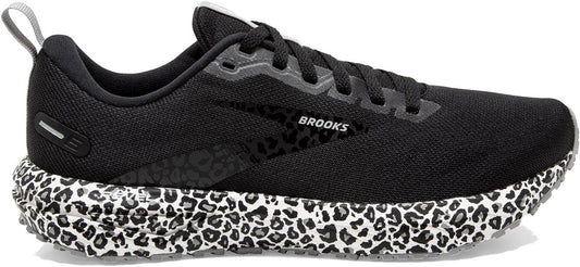 Women's Brooks Revel 6, White/Black/Alloy, 10.5 B Medium