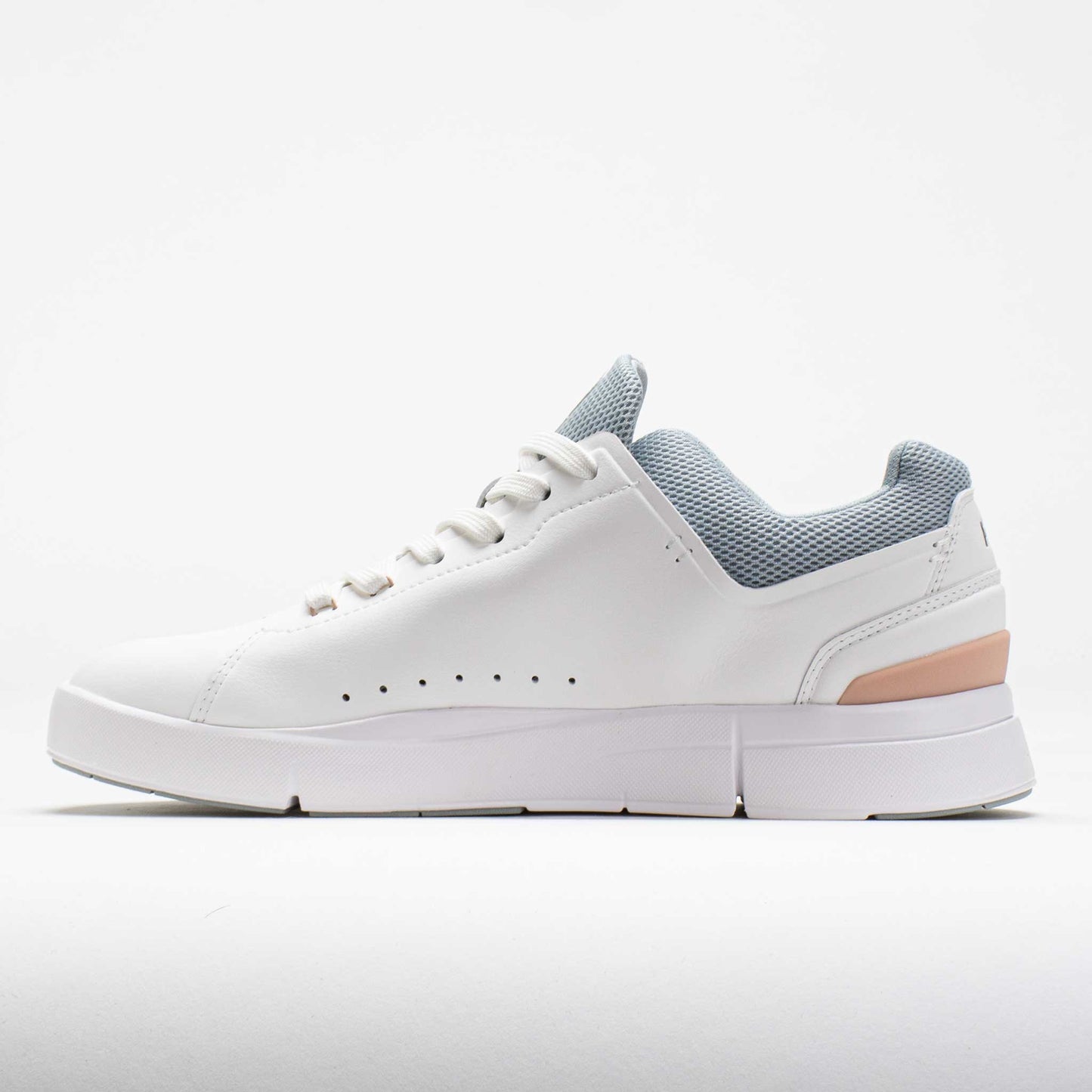 On The Roger Advantage 2 Women's  White/Rosehip